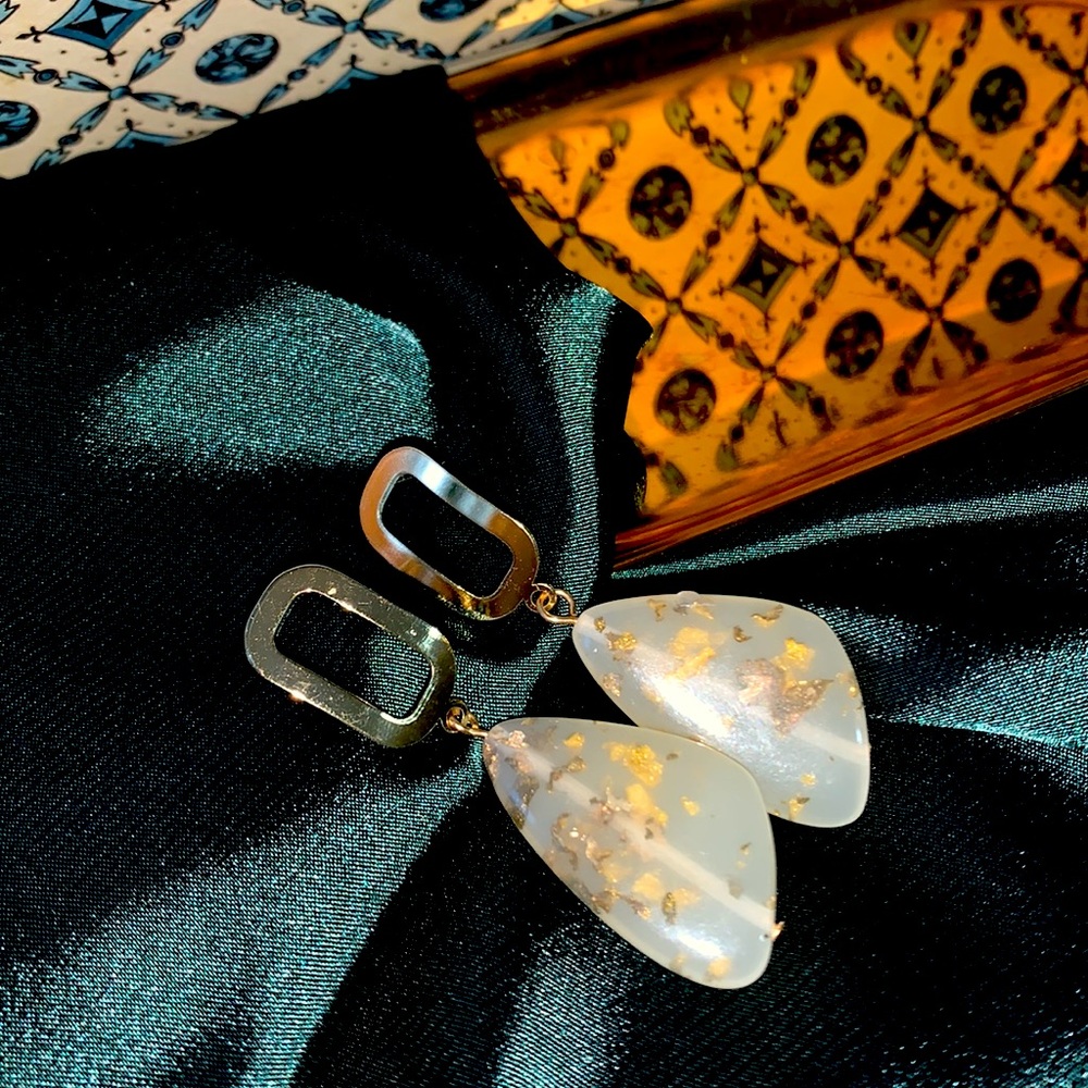 ♥️$5/20♥️ Contemporary Earrings